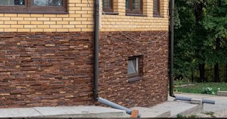 Наружная отделка фундамента в Юбилейном от ТротуарнаяПлитка по цене от 927 руб.